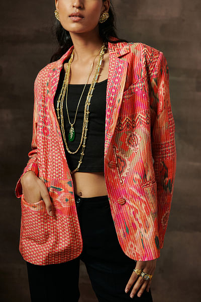Pink artisanal and geometric print blazer