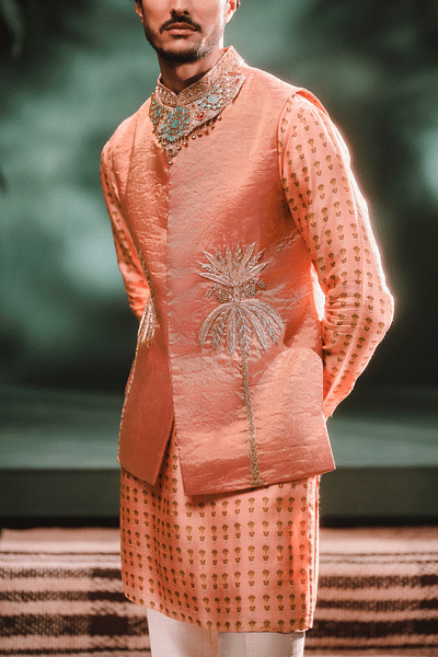Pink embroidered bandi set