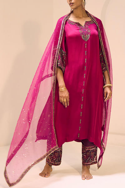 Pink embroidered dupatta