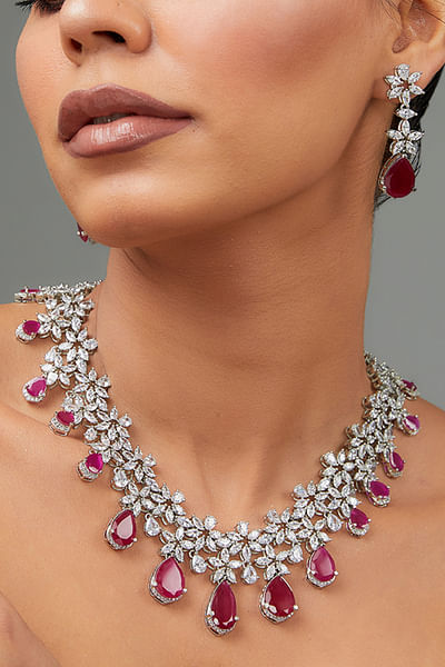 Pink faux diamond and stone necklace set