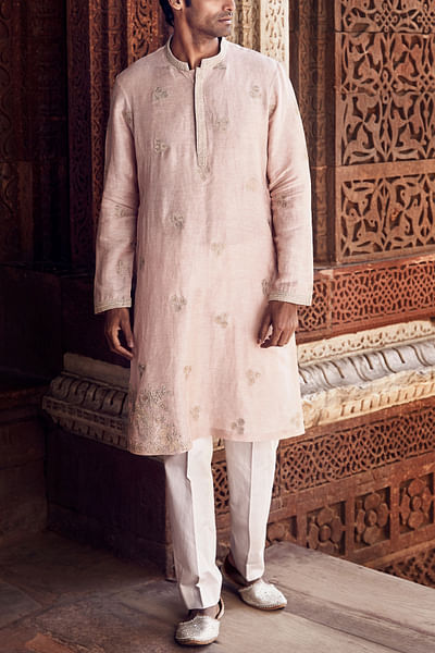 Pink floral appliqued kurta set