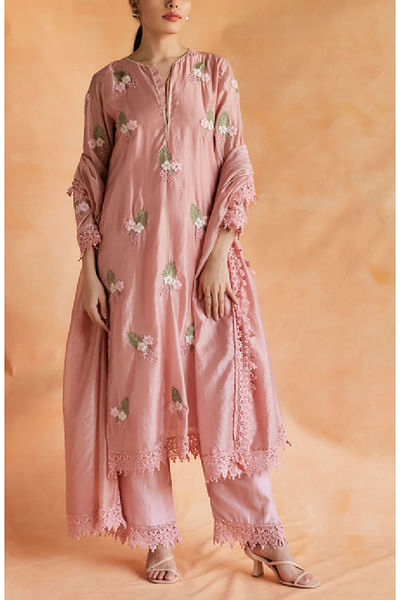 Pink floral embroidered kurta set