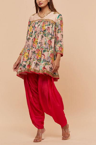 Pink floral printed gathered kurta set