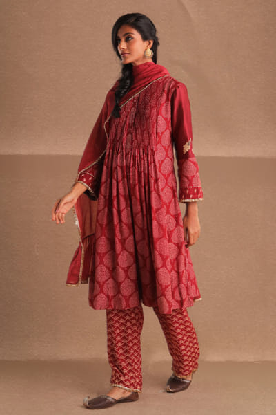 Pink printed pintuck kurta set