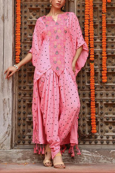 Pink printed tasselled high-low kaftan set
