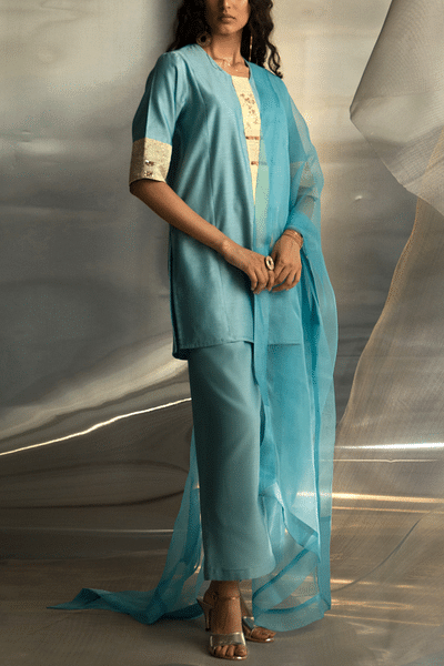 Powder blue embroidered short kurta set