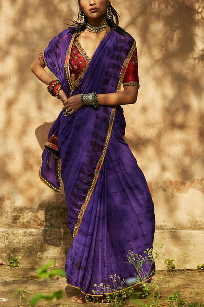 Purple and red tie-dye bandhani sari set