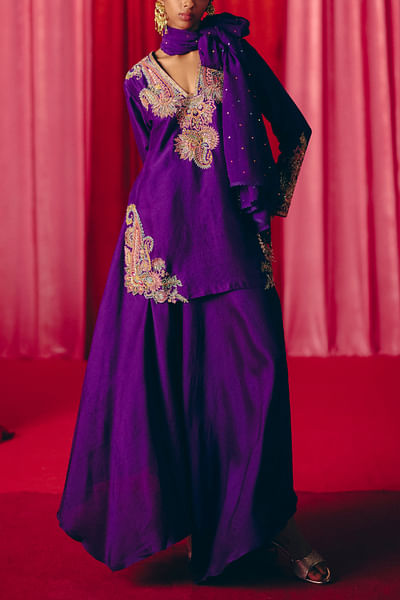 Purple floral embroidered kurta set