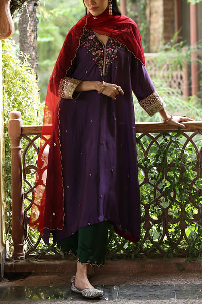 Purple silk embroidered kurta set