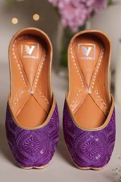 Purple thread and sequin embroidery juttis
