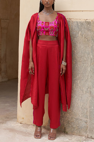 Red cape and pants set