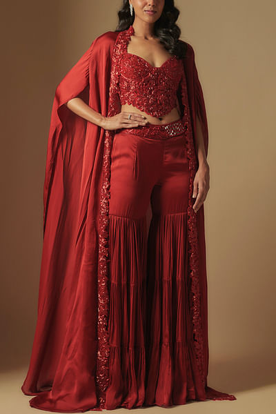 Red embroidered cape set