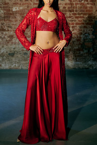 Red embroidered jacket set