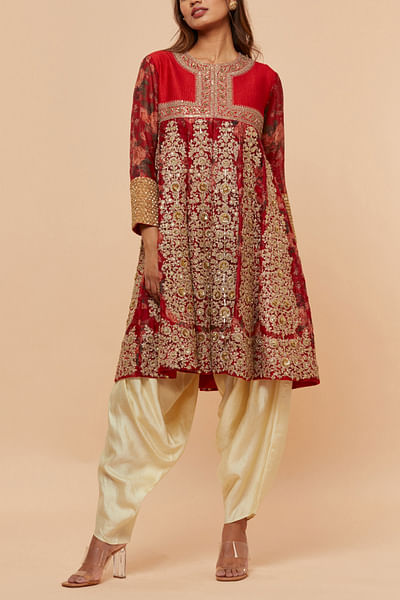 Red floral embroidered printed kurta set