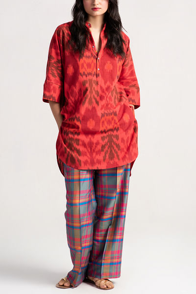 Red ikat printed kurta