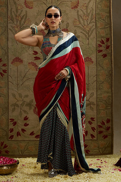 Red mask printed sari set