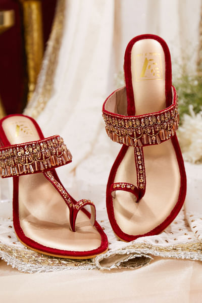 Red mirror embellished pair of block heels