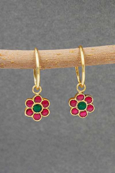 Red onyx hoop earrings