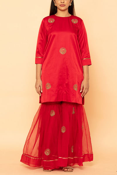 Red peacock embroidered gharara set