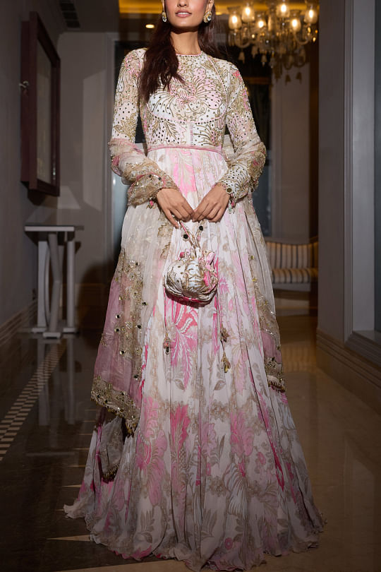 Mahima Mahajan