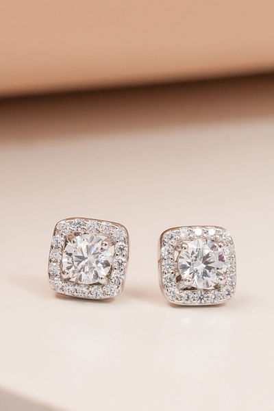 Silver square and round cubic zirconia studs