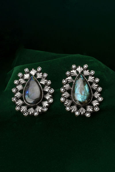 Silver teardrop labradorite engraved earrings