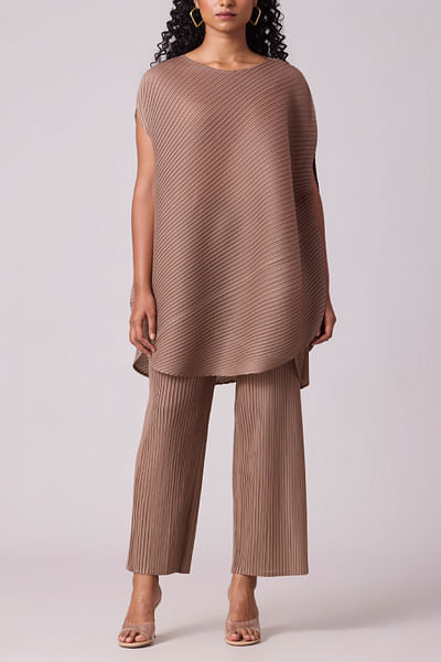 Taupe draped pleated co-ords