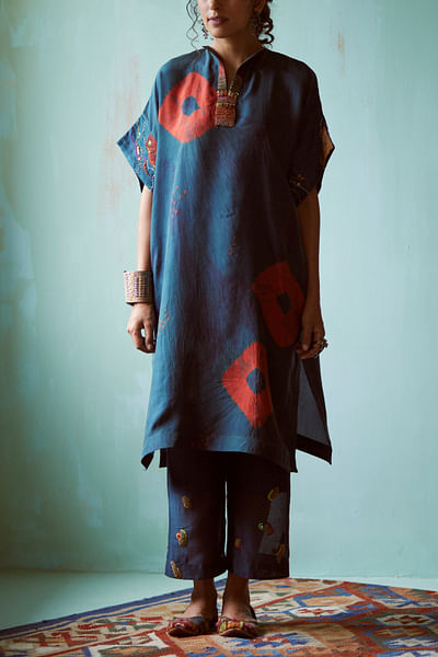 Teal tie-dyed and embroidered kurta set