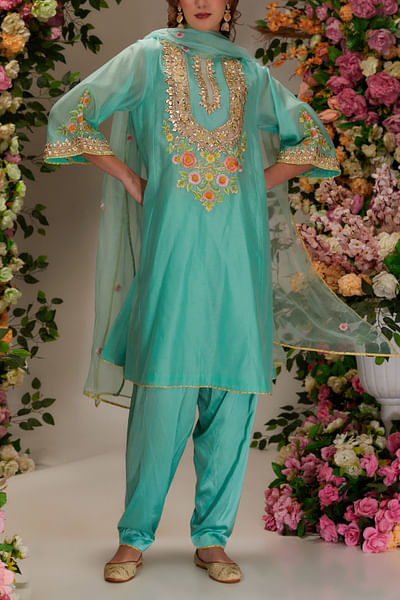 Turquoise gota embellished kurta set