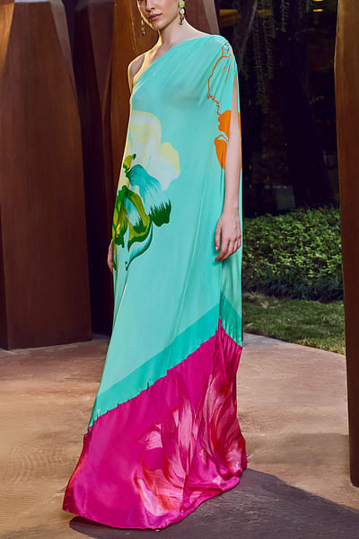 Turquoise printed one-shoulder belted kaftan