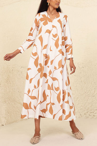 White and beige leaf printed dress
