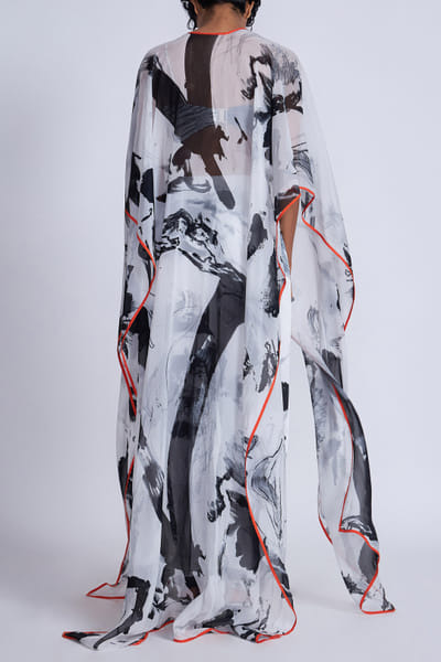 Advait White and black artsy print cape set AVTFEB24D315