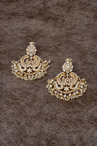 White and gold polki chandbalis