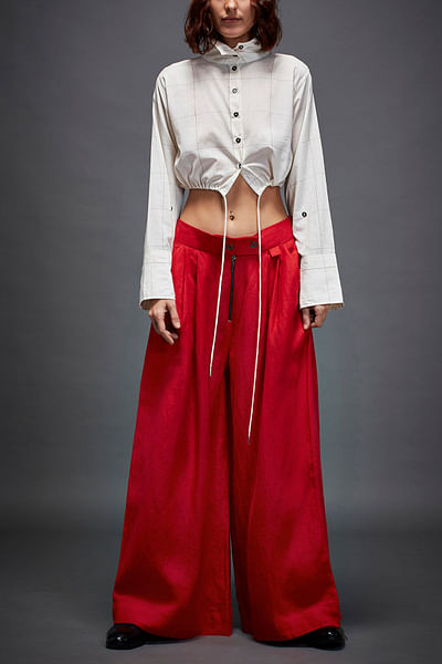 White and red check crop shirt