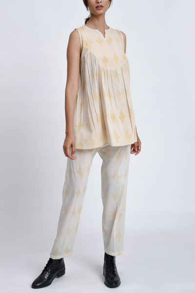 White and yellow diamond block print co-ords