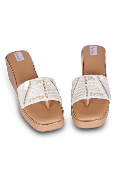 White beads and sequins embellished sliders