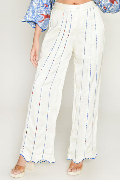 White linear block printed pants