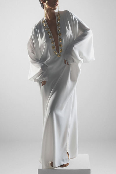 White mascot embellished kaftan dress
