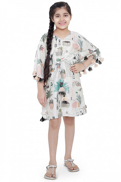 White Moroccan cafe printed kaftan