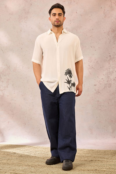 White palm tree printed shirt