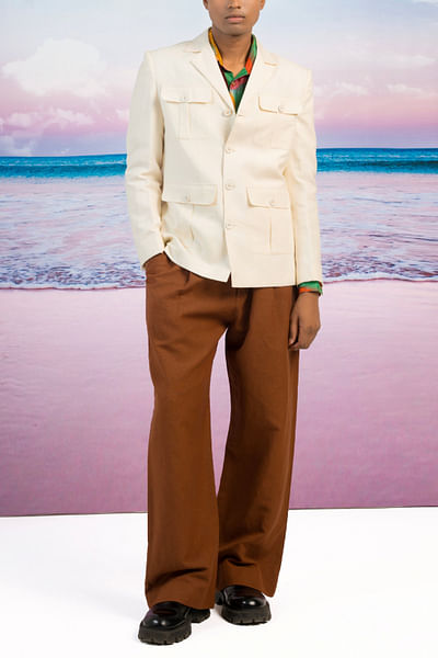 White pleated pocket safari jacket