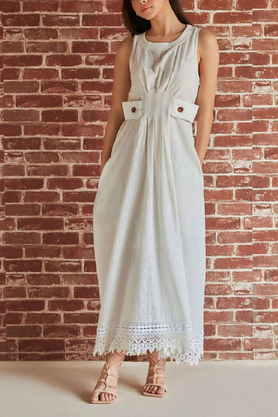 White pleated sleeveless dress