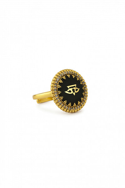 Yellow and black enamelled ring