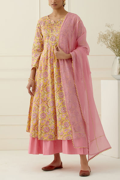 Yellow and pink floral printed kurta set