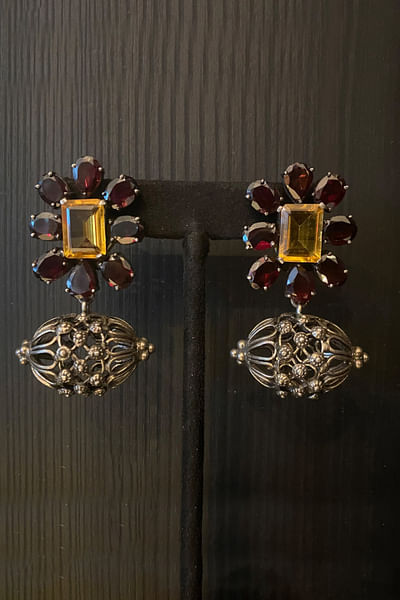 Yellow and red precious stone amulet earrings