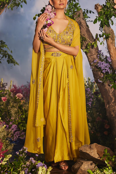 Miku Kumar Yellow cape and draped skirt set MKUOCT24D127
