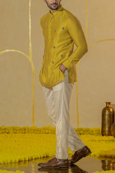 Yellowish green hamza motif kurta set