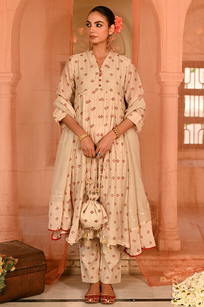 Beige and red Mughal floral printed kurta set