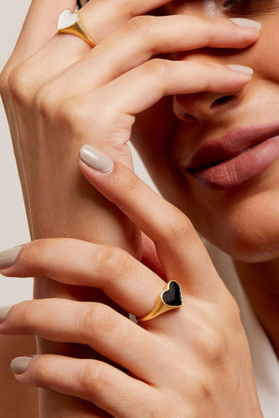 Black and gold heart enamelled adjustable ring