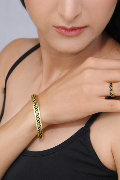 Black clover meenakari adjustable bangle